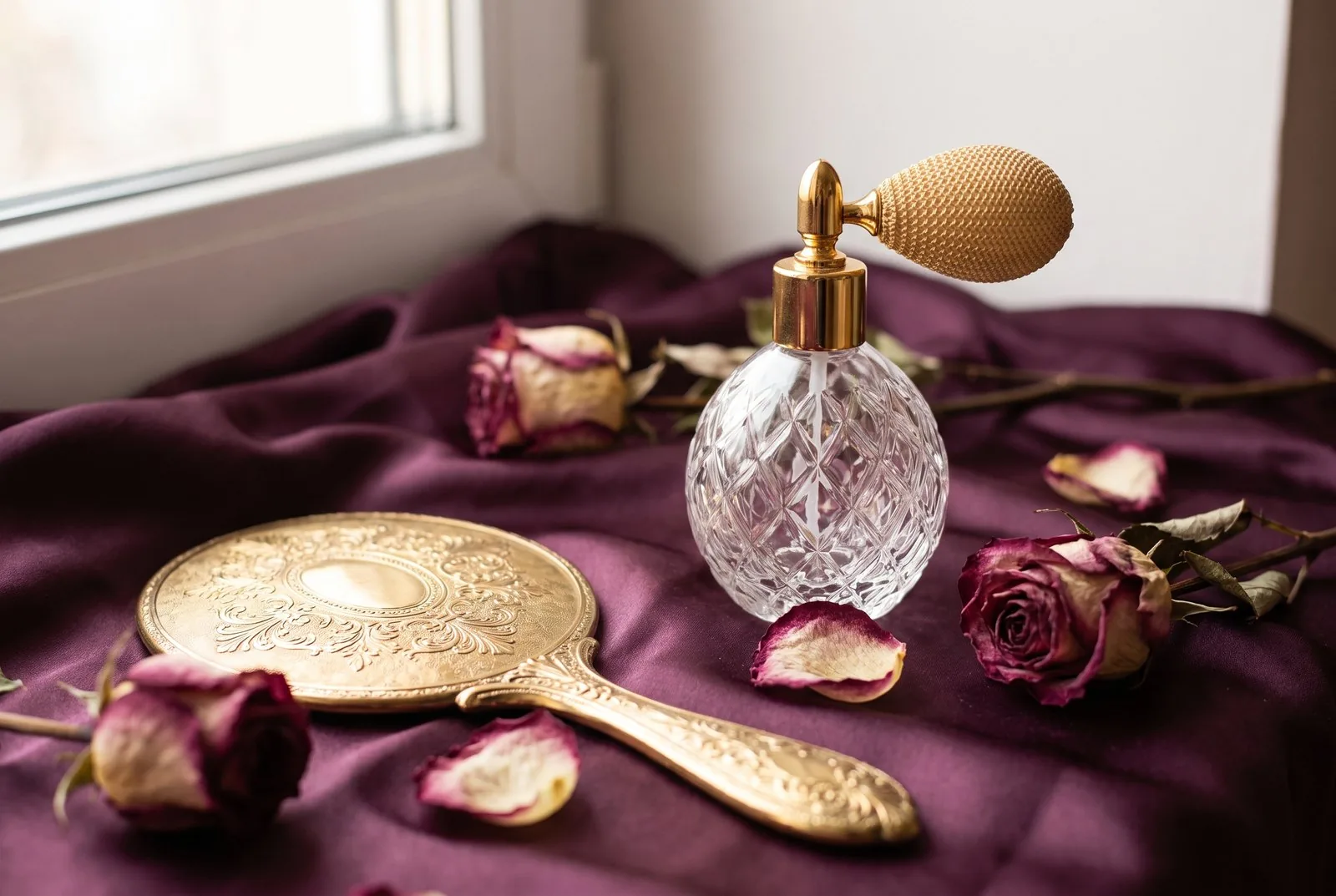 Feminine Enchantment Review: Helena Hart's System